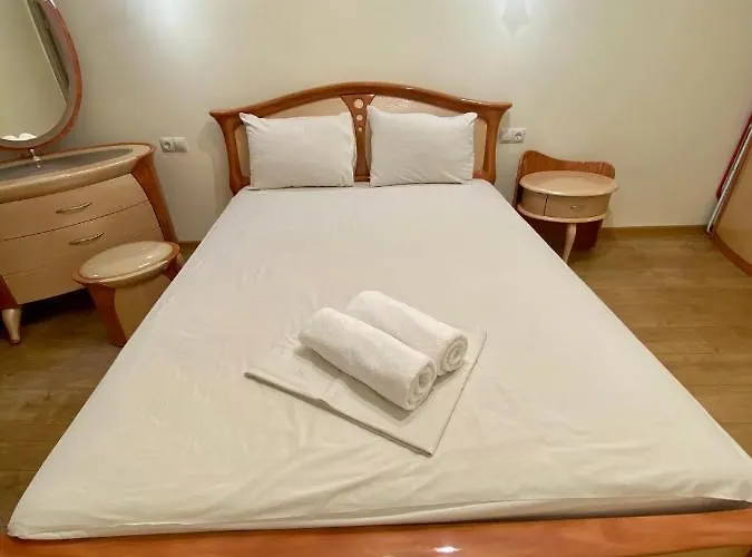 Yaroslav Osmomysl Square Apartments