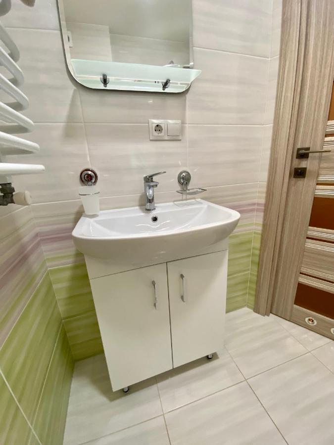 Apartment Yaroslav Osmomysl Square *
