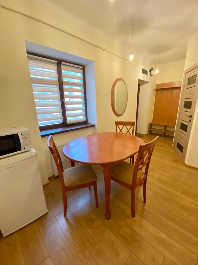 Apartment Yaroslav Osmomysl Square